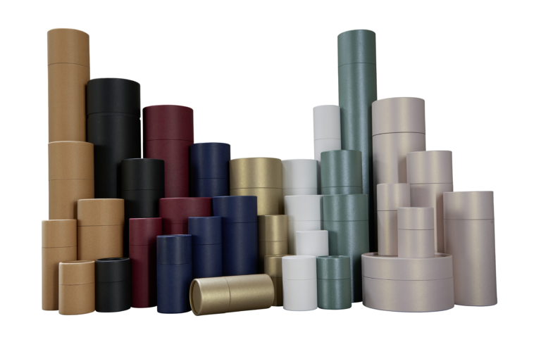 rundes betubed Firmenlogo mit dem Schriftzug in der Mitte, oben im Halbkreis der Schriftzug handcrafted und unten im Halbkreis Paper Tubes